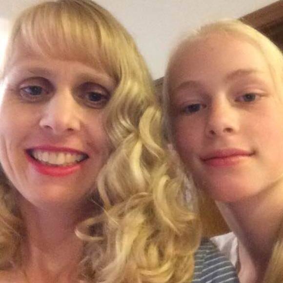 Meet your Posher, Jessica - Picture 1 of 1